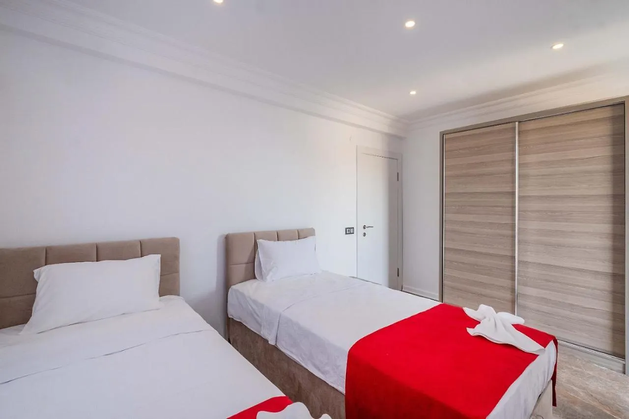 Villarge-Hayallerin Oetesinde Bir Tatil Deneyimi-Huzurlu Rahat Ve Manzarali Fethiye 0*,