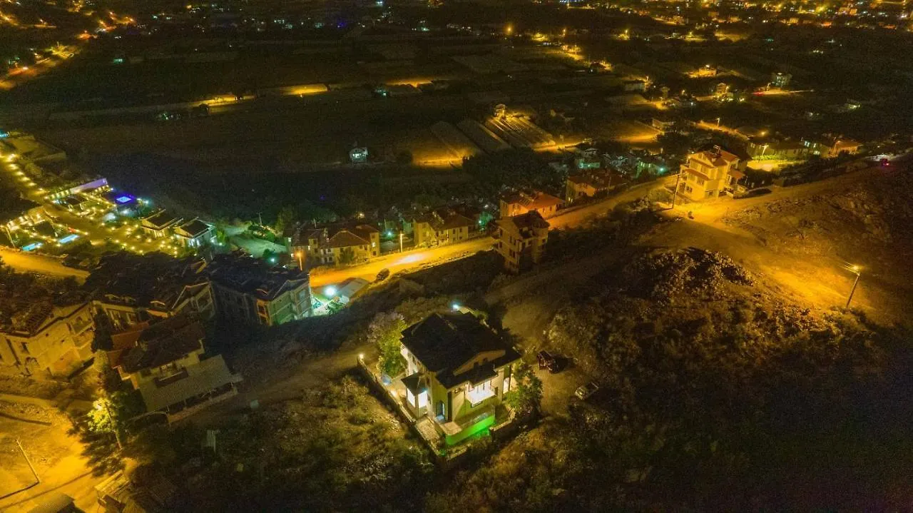 Villarge-Hayallerin Oetesinde Bir Tatil Deneyimi-Huzurlu Rahat Ve Manzarali Fethiye Villa
