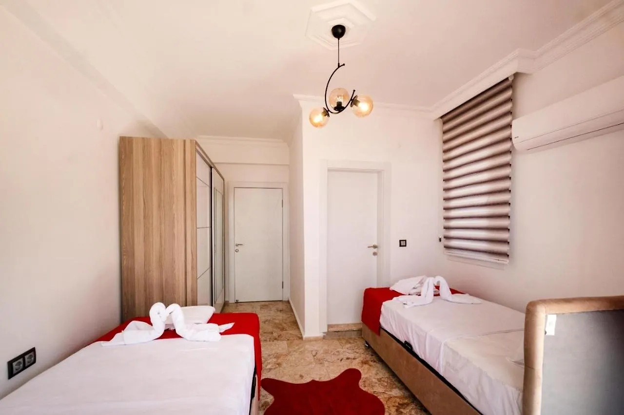 Villarge-Hayallerin Oetesinde Bir Tatil Deneyimi-Huzurlu Rahat Ve Manzarali Fethiye Villa