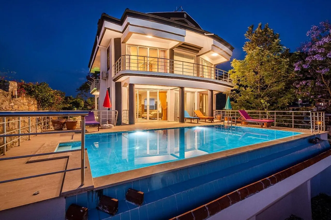 Villa Villarge-Hayallerin Oetesinde Bir Tatil Deneyimi-Huzurlu Rahat Ve Manzarali Fethiye